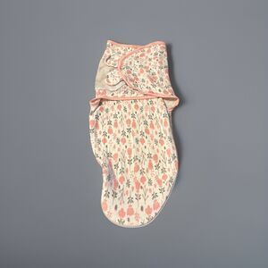 Bublo Baby Girl Swaddle Size SM/MED 7-14 LBS Pink Floral Double Zipper
